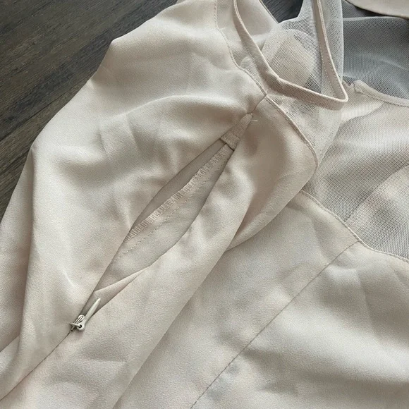 Urban Outfitters Kimchi Blue mesh collar top - Picture 6 of 6